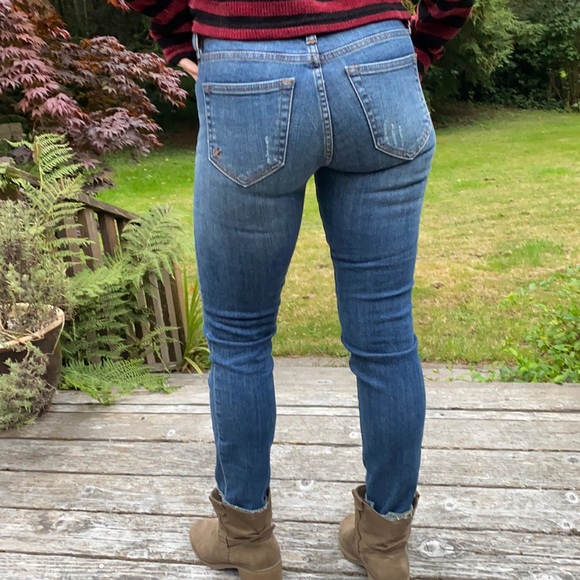 Kut from the Kloth Jeans Amy Ankle Straight Leg denim with distressed accent. 0 - Picture 4 of 10